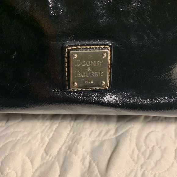 Dooney and Bourke tote - Picture 3 of 11